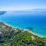 Pangea Ion Vila *