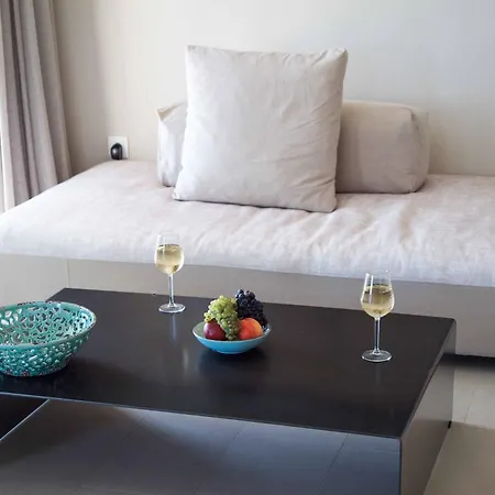 Pangea Ion ترابيزاكي